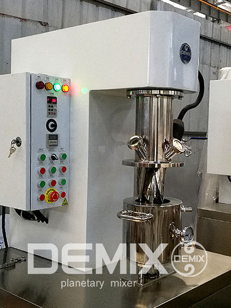 DEMIX立式捏合機(jī)2L DEMIX立式捏合機(jī)2L